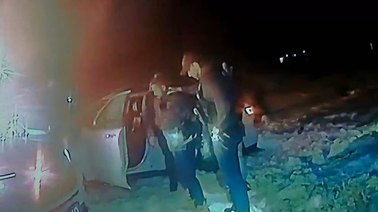 El condado de Nassau introduce 2,500 cámaras corporales para generar confianza en la policía