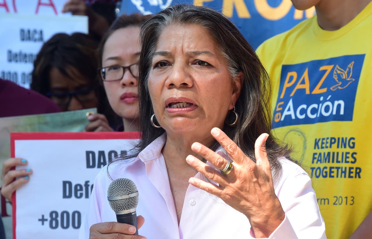 “Si no votamos no tendremos gente que represente nuestra voz”: así promueven el voto latino en Arizona