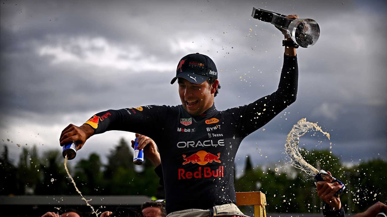 Checo: "Carrera intensa, buena arrancada, el segundo puesto es bueno"