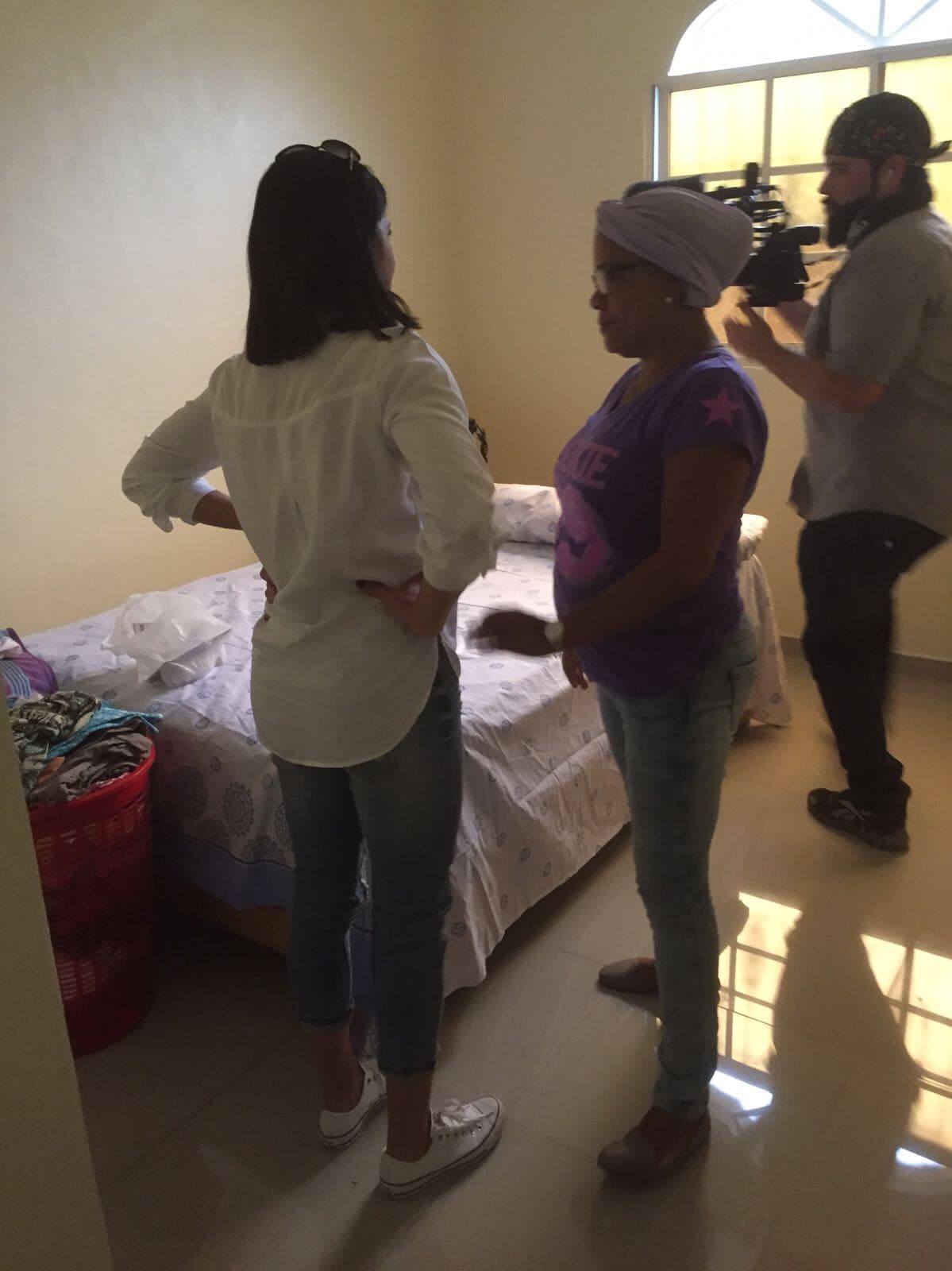 El cambio de la casa fue total y Francisca tenía que estar presente para ayudar a su mamá.