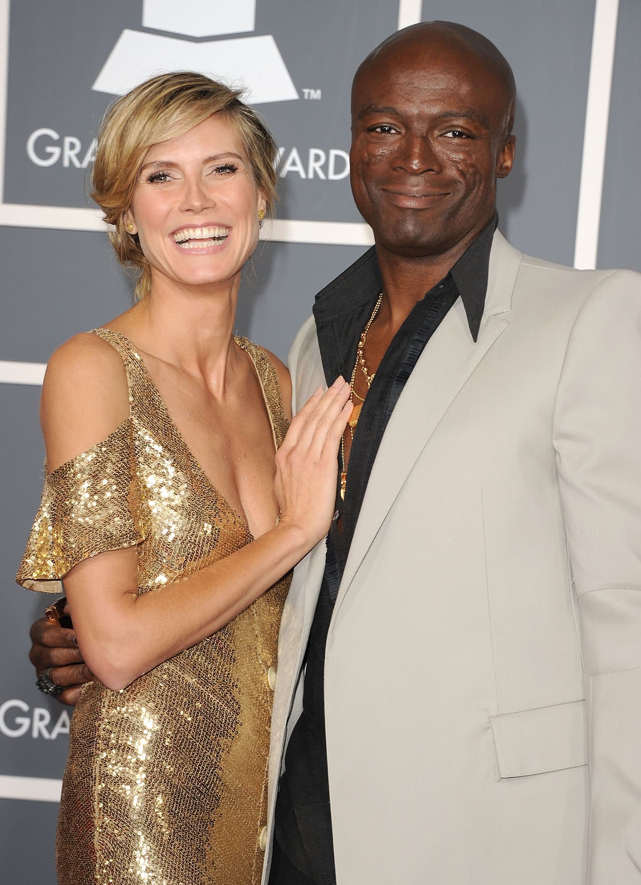 Su segundo matrimonio fue con el cantante Seal (2005-2012), con quien tuvo tres hijos: Henry, Johan y Lou.