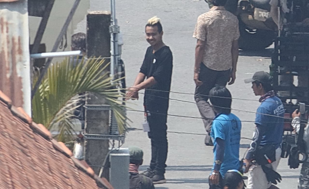 La familia está en Camboya, país natal de Maddox.