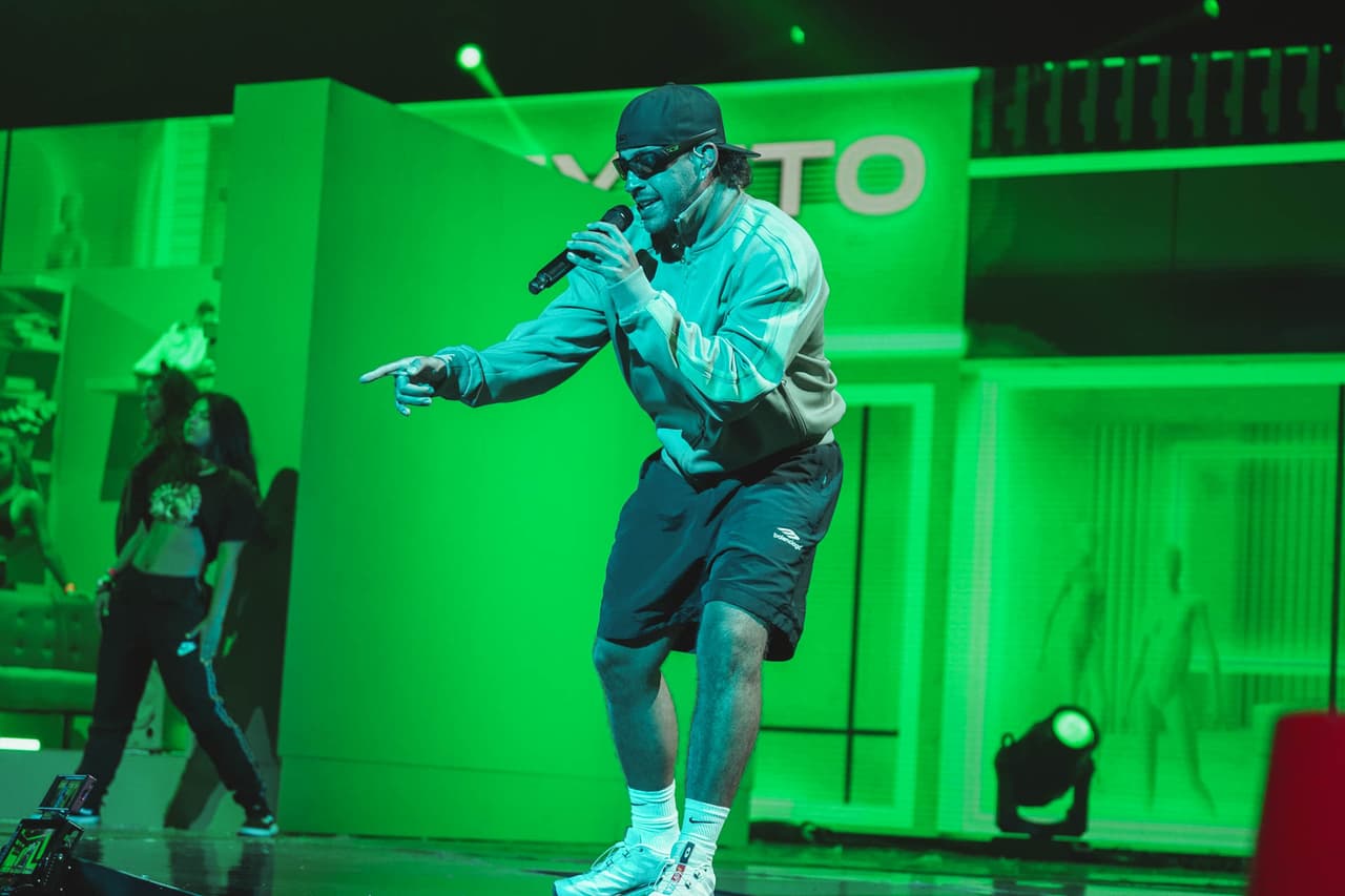 A los tres se les vio muy conectados sobre el escenario y parece ser que el futuro de la música urbana está en buenas manos. De ellos el que tiene mayor trayectoria es el colombiano Feid, que podría ganar los galardones de Artista Masculino - On The Rise y La Mezcla Perfecta.