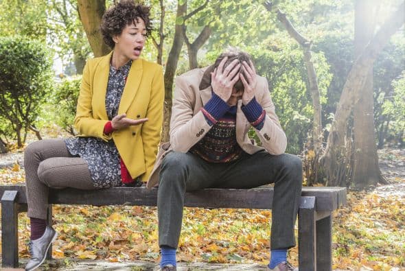 Lo que sigue es citarlo para que hablen. Sabemos que lo más fácil es mandar un mensaje de testo o hacer una llamada pero nada como hacerlo cara a cara para que las cosas queden claras y por respeto.