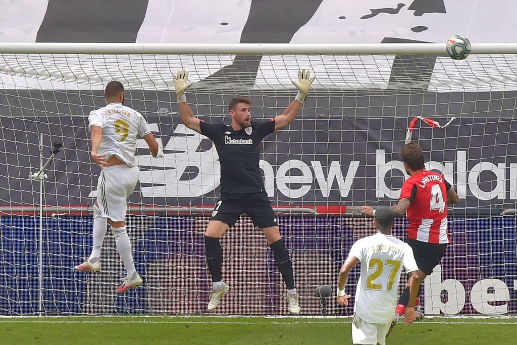 El Real Madrid logra conseguir los puntos en el nuevo San Mamés y se queda centímetros de coronarse con el título de La Liga.