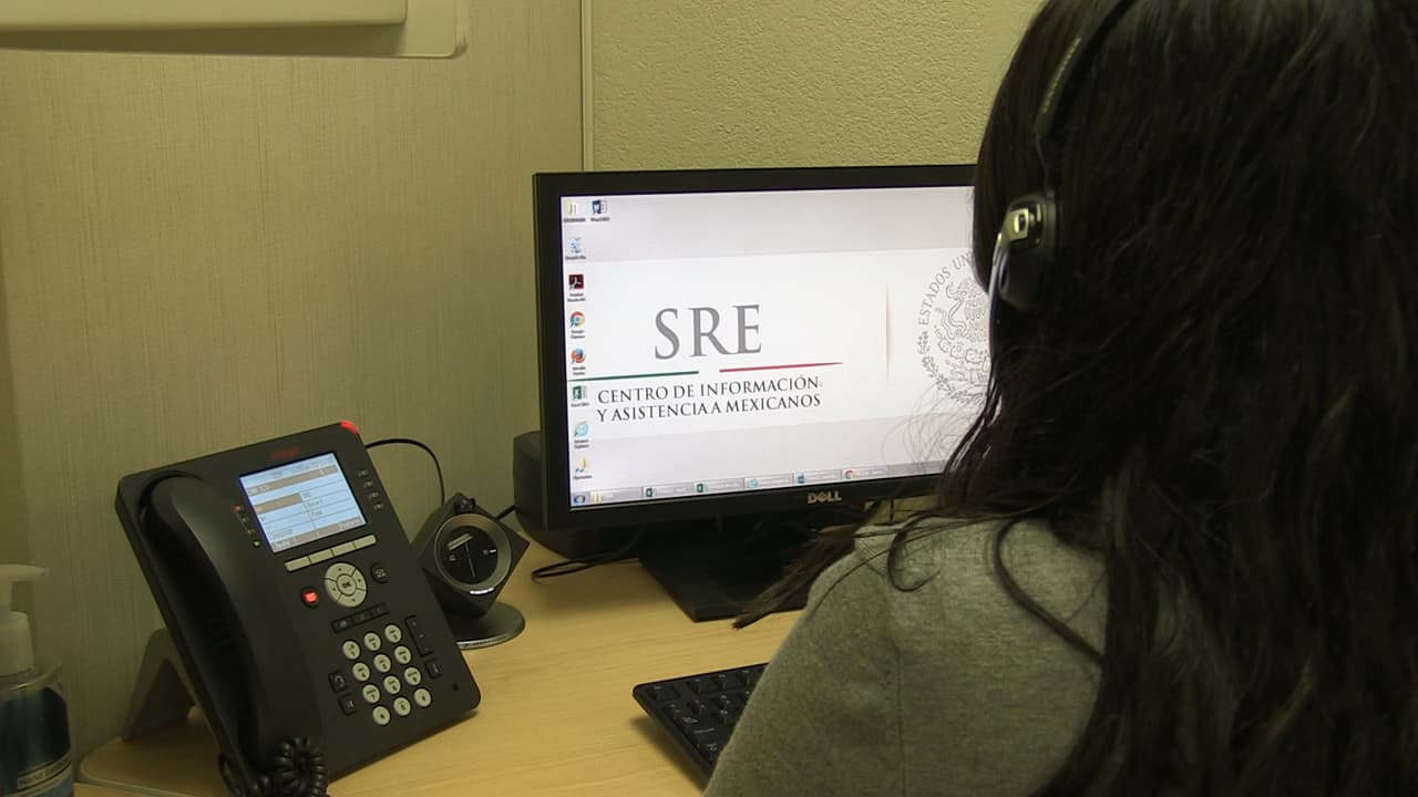 Se incrementan las llamadas al centro de asistencia para mexicanos en EEUU después de las elecciones