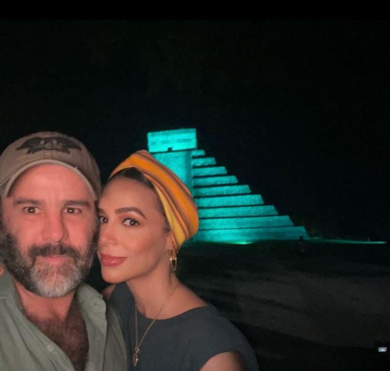 El actor fue contundente con su respuesta en entrevista con el programa 'Sale el sol' en 2019: "Biby y yo hemos sido dos seres humanos que hemos tenido un proyecto de vida en común.
<b>Siempre me han tachado a mí de malo</b>. El que esté libre de culpa que arroje la primera piedra".
<br>