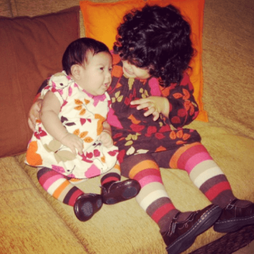 Esta semana, Karla Martínez habló de la bella sensación que sintió cuando esperaba a sus hijas, quienes en la actualidad están entrando a la pubertad.