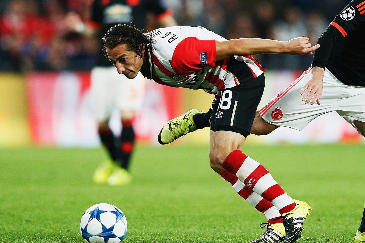 Andrés Guardado estará fuera de las canchas dos semanas por una lesión