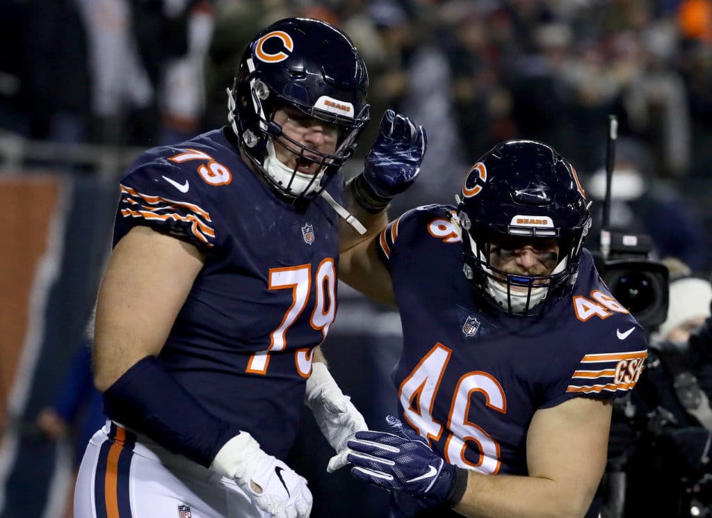 Comencemos por decir que el pase de Touchdown de Mitchell Trubisky al liniero ofensivo Bradley Sowell fue histórico.