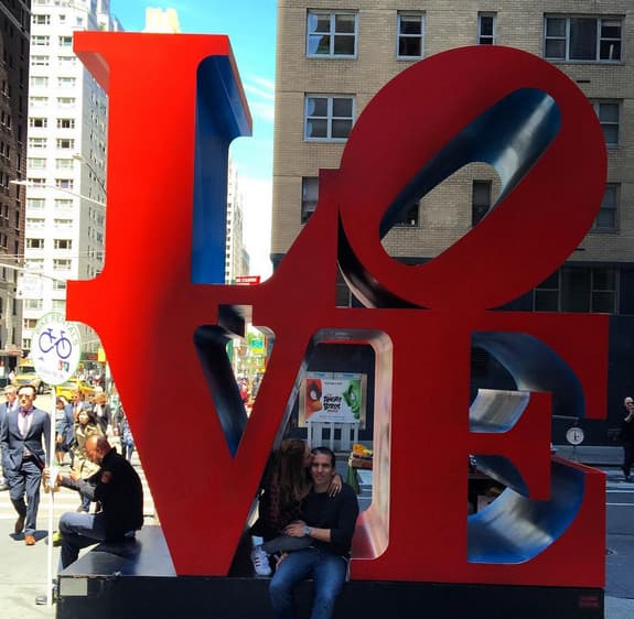 Sin duda, Galilea presume tener el mejor compañero de vida y papá para su hijo Mateo.