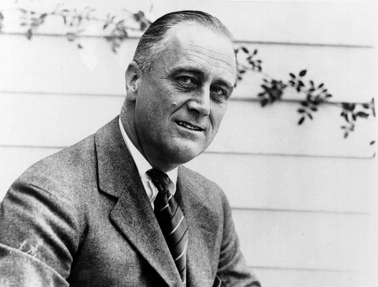 <b>Franklin Delano Roosevelt (ascendencia irlandesa y holandesa).</b> Nació en Hyde Park, Nueva York, y ocupó el cargo entre 1933 y 1945. Era pariente lejano de Theodore Roosevelt (presidente entre 1901 y 1909), cuyo abuelo paterno era holandés.