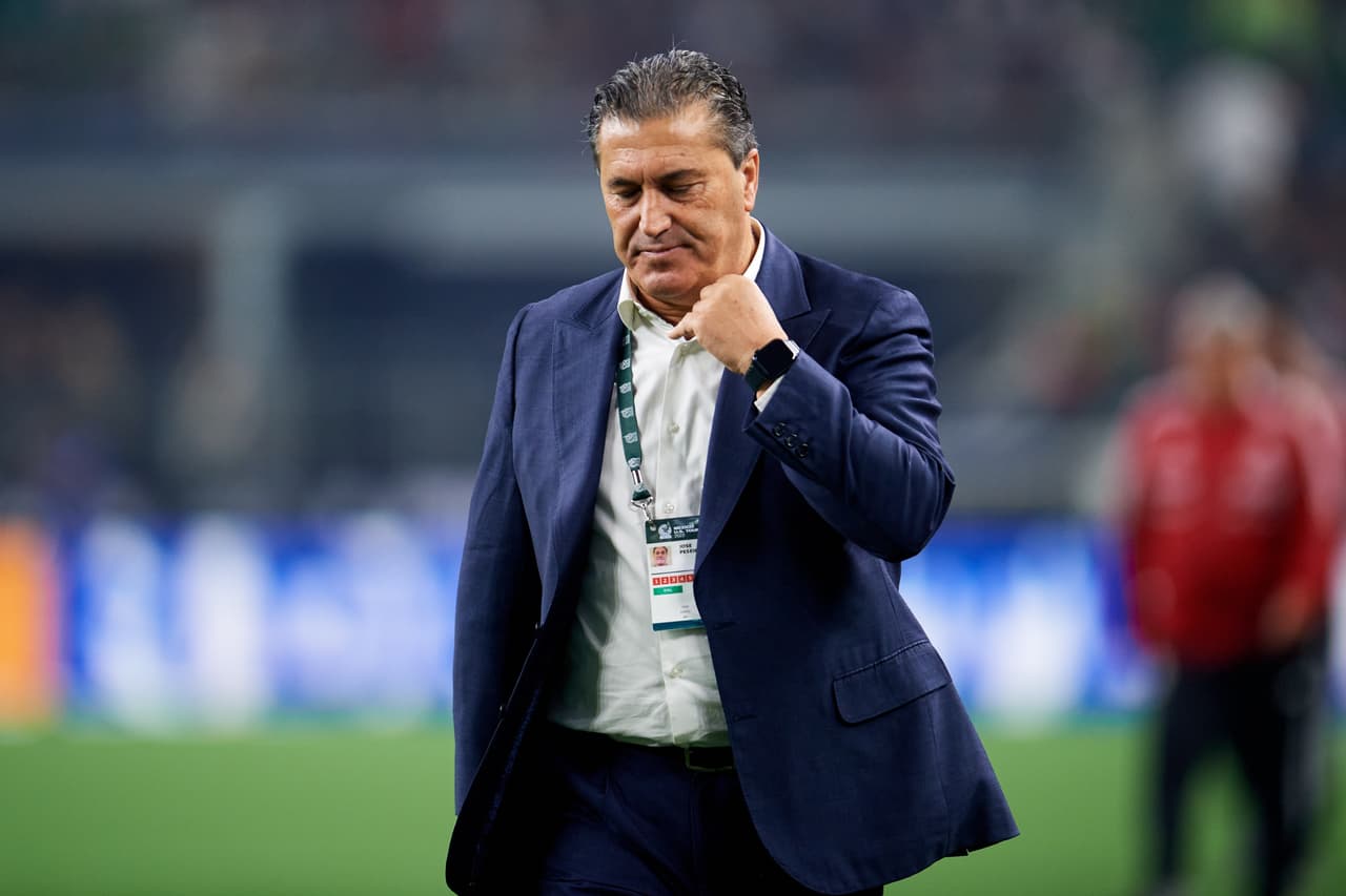 Jose Peseiro, extrenador del Porto y de la selección de Venezuela, ahora al frente de Nigeria.
<br>