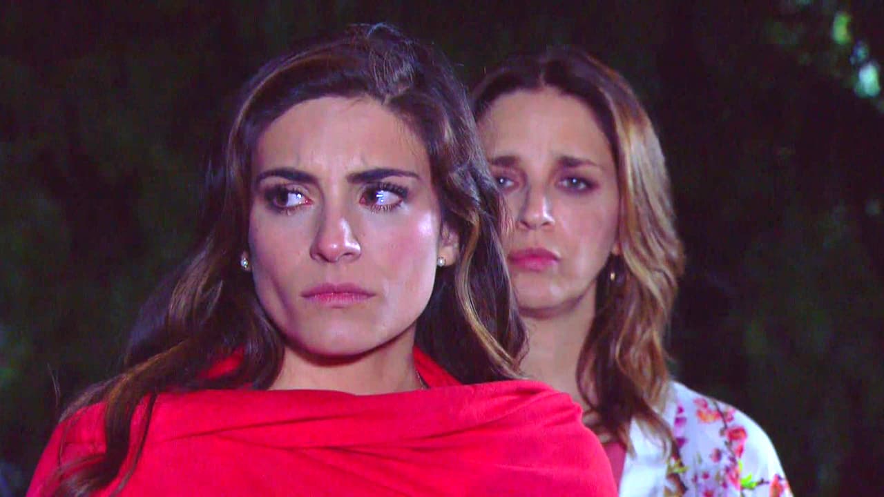 Verónica recordó su infancia y no pudo resistir soltar una lágrima.