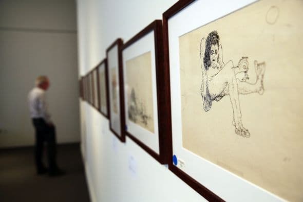 Otro manuscrito, esta vez del poema "I Sat Belonely" no solo alcanzó los 137,000 dólares, sino que su dibujo adjunto, "I Sat Belonely Down a Tree, Humble Fat and Small", se adjudicó por 68,750 dólares.