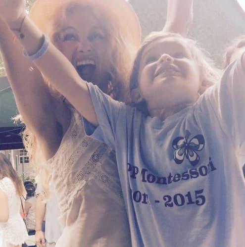 La cantante presume la primera graduación del Nicolás, el 8 de junio terminó el ciclo escolar.