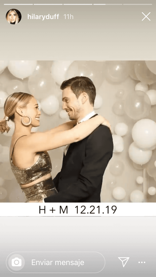 La 
<b><a href="https://www.univision.com/famosos/me-pidio-que-fuera-su-esposa-hilary-duff-se-compromete-con-matthew-koma-y-asi-fue-como-se-lo-propuso-fotos">actriz y cantante Hilary Duff</a></b> y el músico 
<b>Matthew Koma</b> se casaron este sábado, 21 de diciembre, en una pequeña e íntima ceremonia que realizaron en su casa, en Los Ángeles, California.