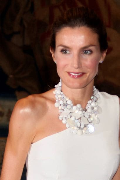 Sin dudar, podríamos decir que la reina ha perdido varias libras desde la última vez que la vimos.