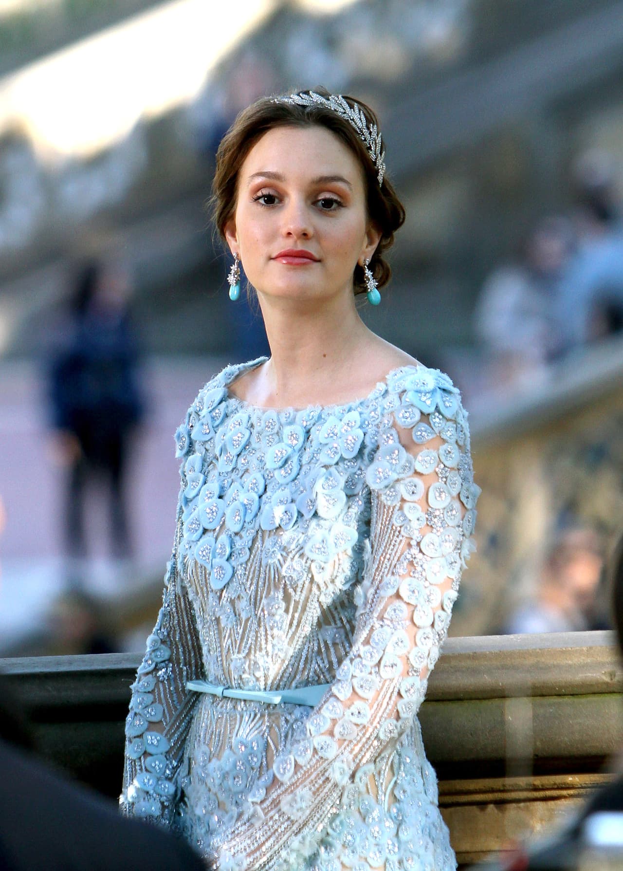 Ante la oleada de peticiones que hizo la tendencia ‘Kim better not even THINK about this dress’, algunos internautas aprovecharon para tomar con humor el asunto y sugerir vestidos de personajes de ficción. Como el diseño de Elie Saab usado por 
<b>Blair Waldorf</b> en su boda con Chuck Bass, en la serie ‘Gossip Girl’.