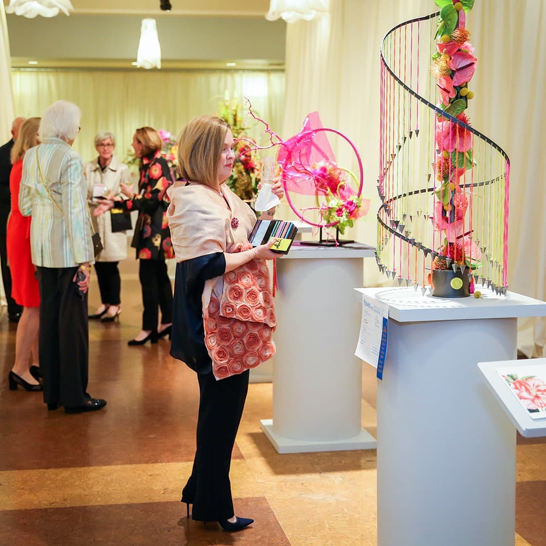 <b><a href="https://atlantabg.org/calendar/atlanta-botanical-garden-flower-show-metamorphosis/" target="_blank">Atlanta Botanical Garden Flower Show (25 al 27 de febrero)</a></b>: Es la exposición anual de flores en el Jardín Botánico de Atlanta, con miles de plantas con flores más diseños basado en flores, fotografía, jardinería y horticultura, y tiene hasta un concurso con jurado.