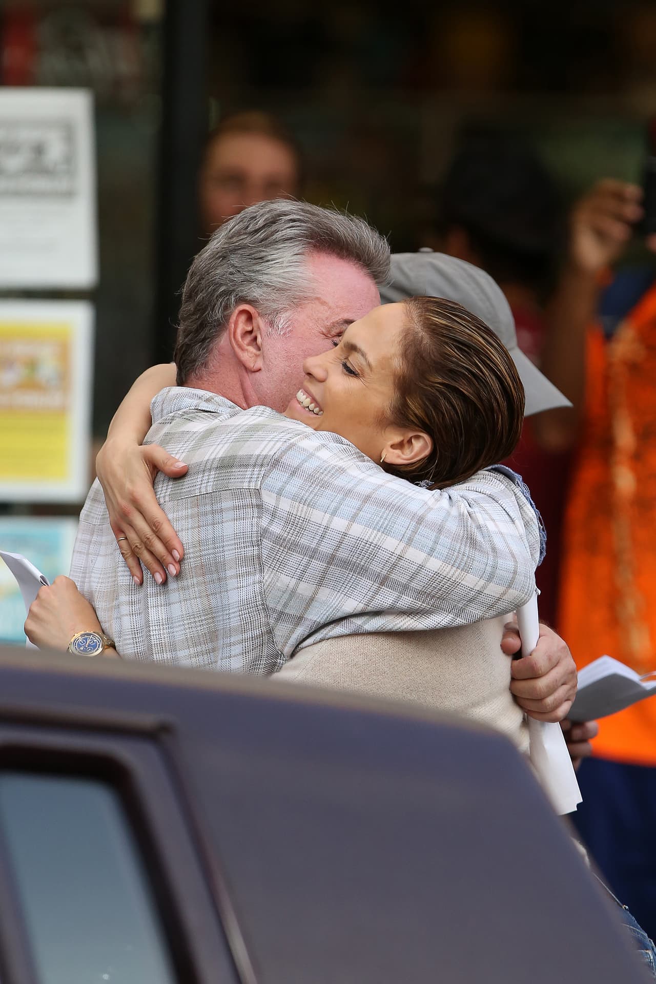 ¡Y mira nada más que compañerismo!