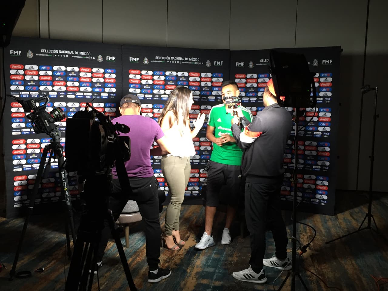 Imágenes de la entrevista exclusiva de Univisión Deportes con el mediocampista del Monterrey y de la Selección Mexicana Carlos Rodríguez, donde conversó con nosotros acerca de varios temas.