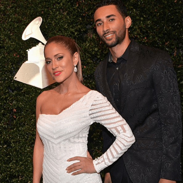 Kobe es un productor de musica electrónica. 
<br>