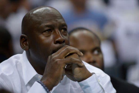 La exestrella del baloncesto Michael Jordan también resintió en su billetera la separación de Juanita Vanoy, quien fuera su compañera durante alrededor de 18 años.