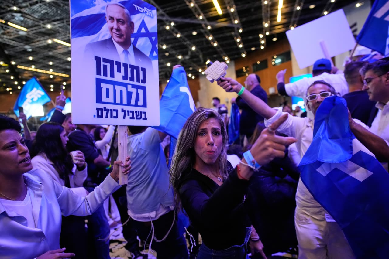 Los israelíes esperan los resultados definitivos de las elecciones, mientras los rivales de Netanyahu consideran alianza con partidos árabes