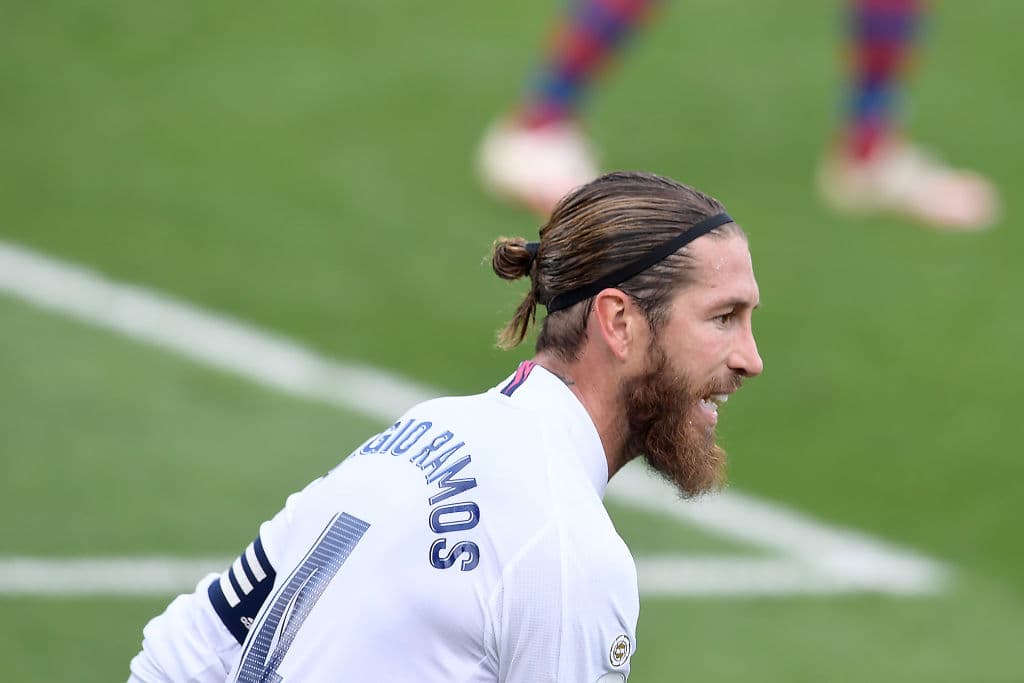 Tiro de esquina y gol, ¡gol del Real Madrid!