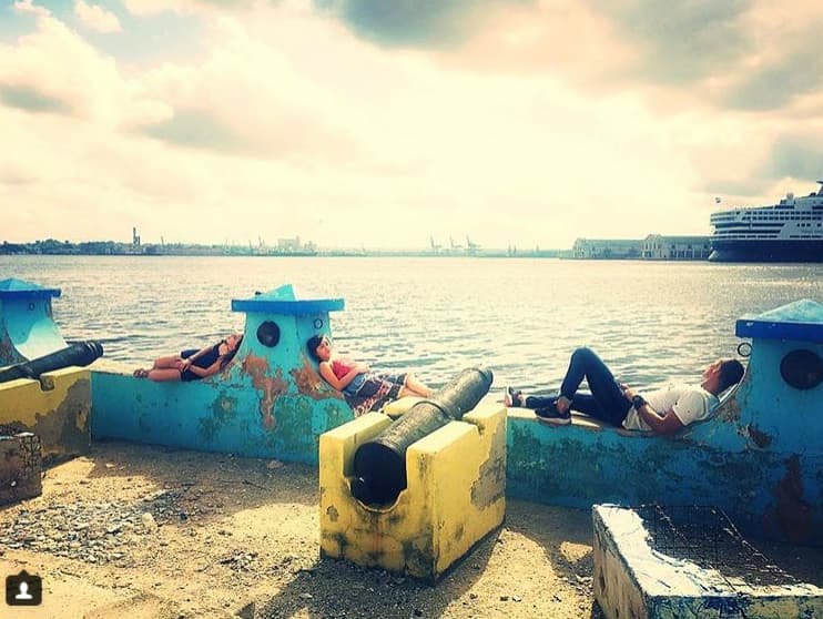 La experiencia de vivir un atardecer en malecón de La Habana era algo que la familia Rubín Legarreta no se podía perder.