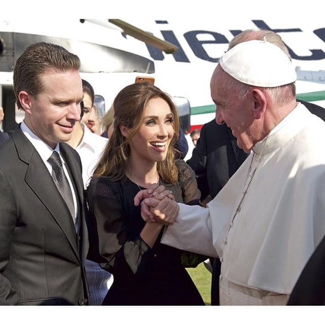 La cantante lo describió como “un momento inolvidable, palabras que se quedan en mi corazón. Él tiene una palabra de esperanza y amor para todos”.