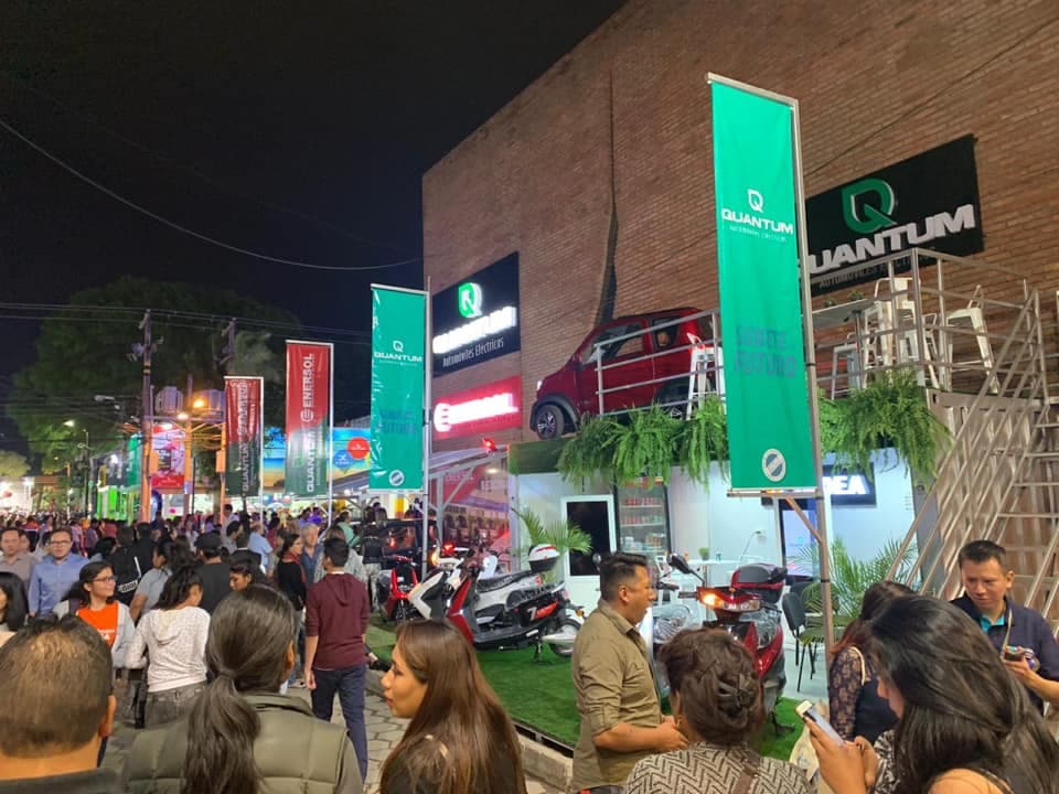 Quantum lanzó un primer lote de 50 unidades, las cuales tan solo una semana después de llegar al mercado ya tenían dueño. No obstante, el fabricante planea lanzar otro lote más de 120 unidades, con miras a mantener una capacidad de producción de hasta 200 unidades mensuales.