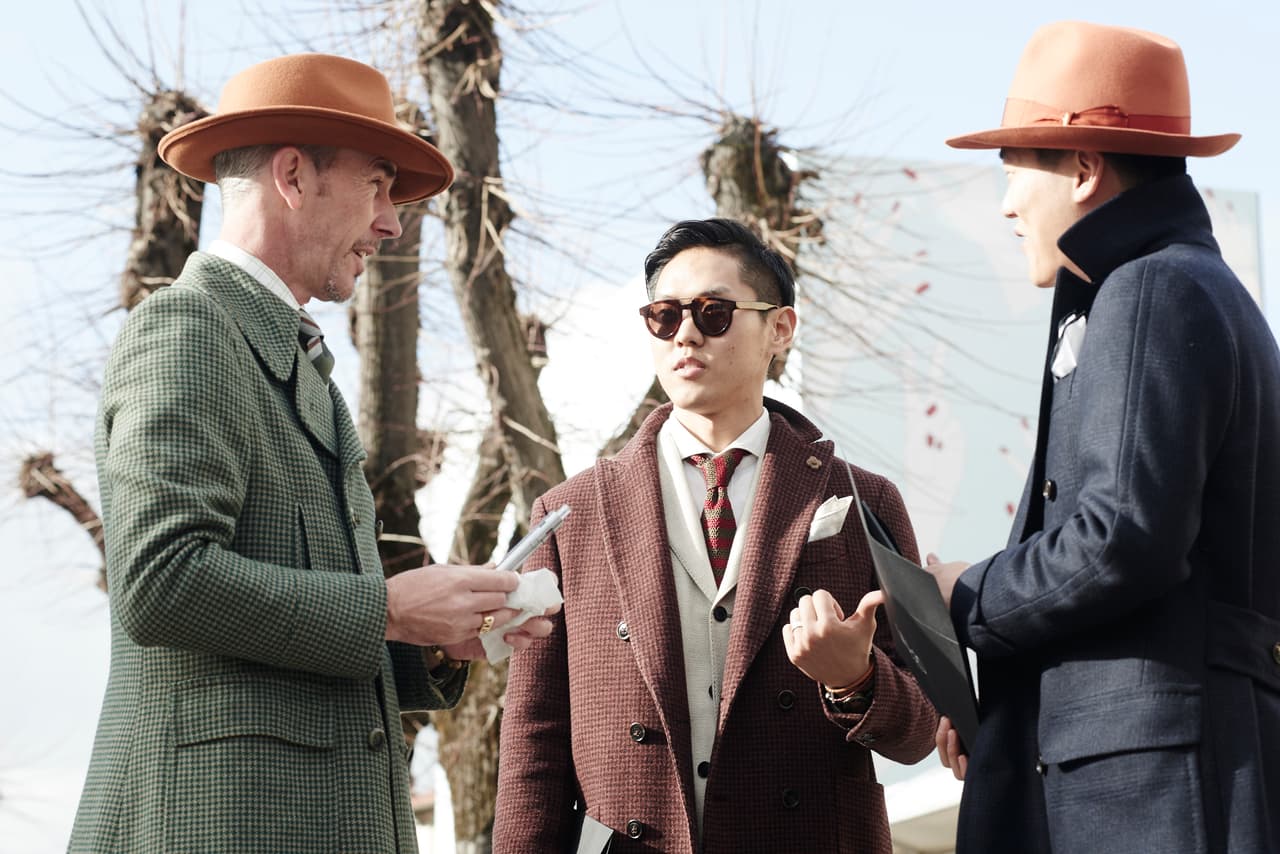 A Pitti Uomo no va cualquier diseñador: sólo los más impactantes, los que tienen propuestas más audaces, pueden aparecer en sus pasarelas. Uno de ellos es el joven Alberto Premi, reconocido por sus zapatos de diseño contemporáneo.