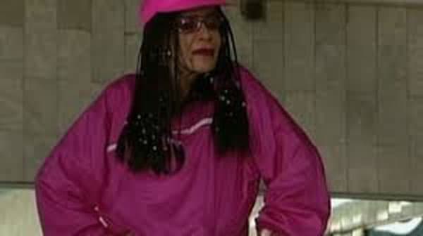 Renata Flores participó en telenovelas como 'Chispita', 'Rosa salvaje', 'Carrusel de las Américas', 'Carita de ángel', 'Fuego en la sangre', entre otras. Su último melodrama fue 'Amores verdaderos'.