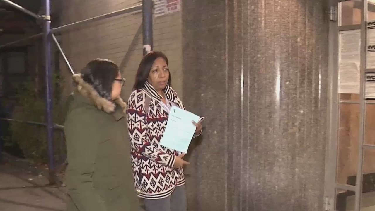 Nueva York aprueba ley que protege del acoso a los inquilinos