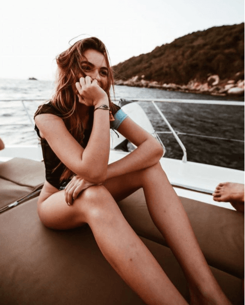 Fue el 7 de enero de 2018 que la hija de Angélica Rivera y Alberto 'El Güero' Castro publicó esta imagen, con la que enseguida capturó la atención de sus seguidores debido a que parece no traer la parte baja del bikini. La actriz acompañó la imagen con la leyenda: "Haz que sea como la primera vez, cada momento, cada día. Toda la vida".