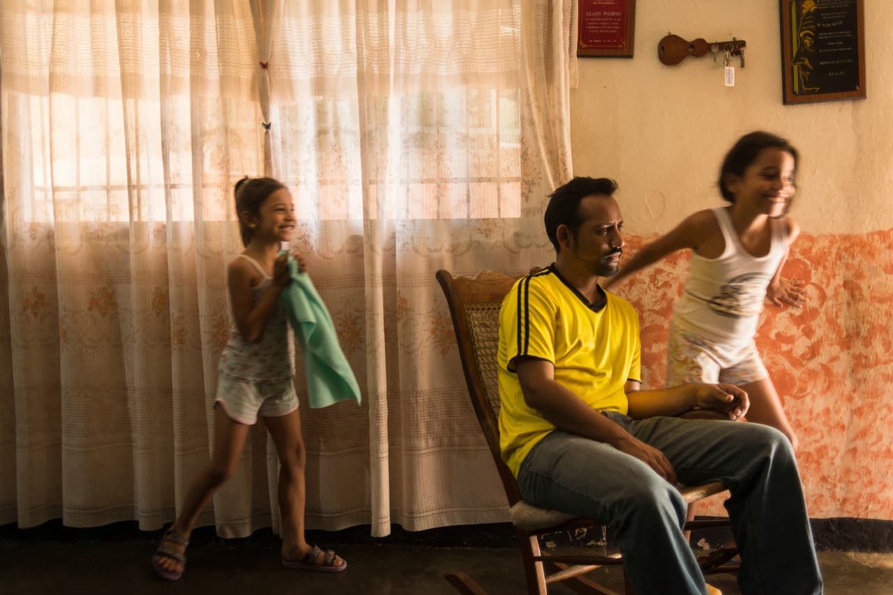 Alvis Pasión, 37, is father to two girls.