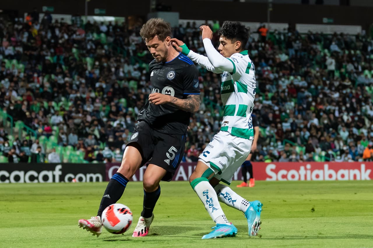 Jesús Otero sorprende al minuto 88, marca el único tanto del encuentro y la da la ventaja a Santos en los octavos de final tras vencer 1-0 al CF Montreal.