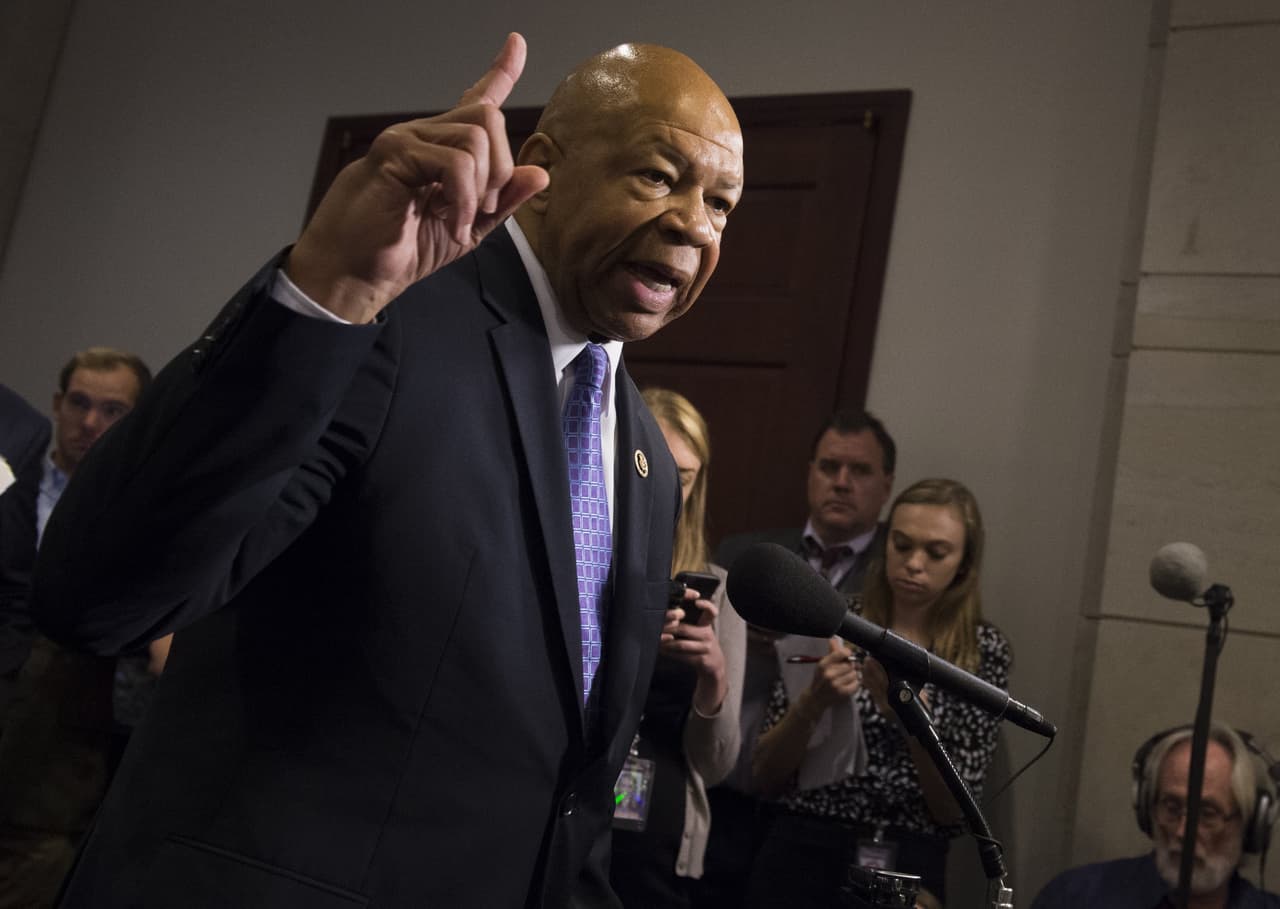 Los demócratas buscan investigar la interferencia rusa en las elecciones presidenciales