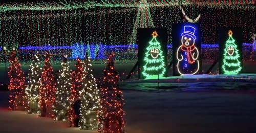Univision 41: These are the best 6 places to see a Christmas light show in central Texas
