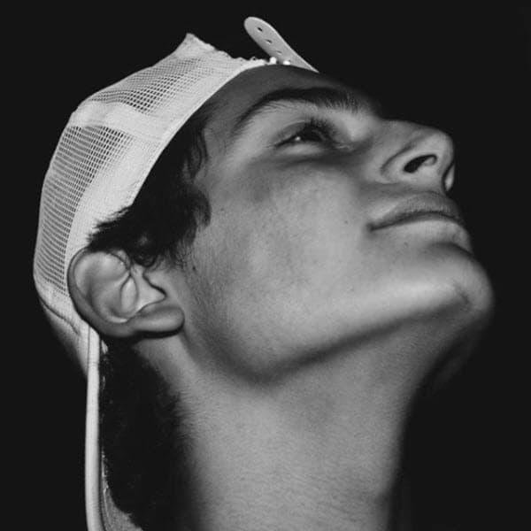 A su corta edad ya es un rompecorazones, en su cuenta de Instagram tiene más de 150 mil seguidores, donde sus fans siempre le mandan mensajes de amor.