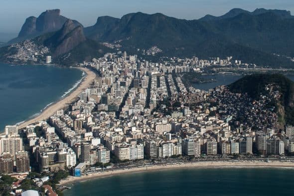 3. Brasil.- El valor de las viviendas brasileñas aumentó 13.7%, al menos en el lado de la oferta. Por supuesto, si quieres bienes raíces de primera, en Ipanema te costarán unos 2.2 millones de dólares.