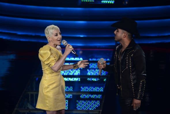 Cristian Castro y Espinoza Paz no pararon de ¿pelear?, los jueces fueron más duros, los capitanes se notaron un poco estresados, Gali lució súper sexy y una familia abandonó su sueño. Esto y más pasó en la segunda gala de Me Pongo De Pie.