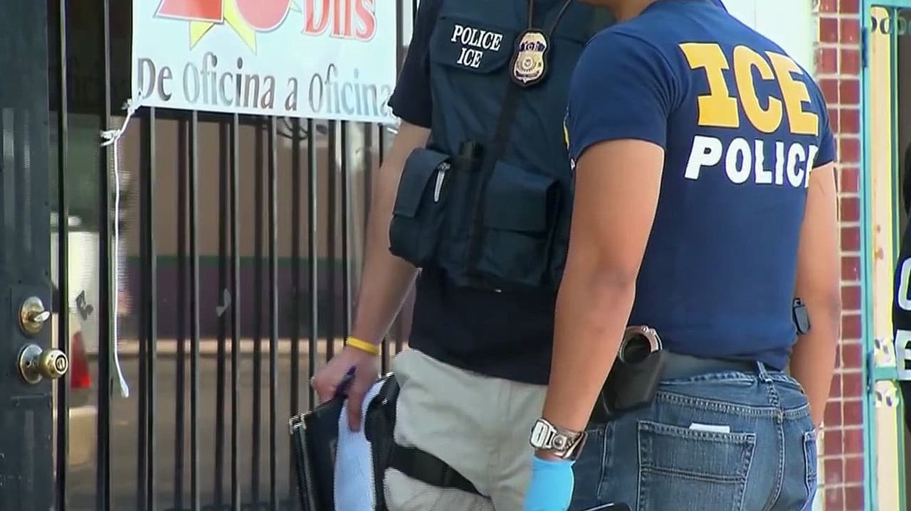 ICE alcanza récord de casi 50.000 arrestos en julio, pero solo 4% tiene antecedentes criminales