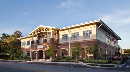 <b>Seminole Heights Branch Library</b>
<br>En este lugar se ofrecerán clases para aprender a tejer con instrucciones sencillas individuales y materiales escritos. Recomendado para adultos. La admisión al salón de clases se otorgará por orden de llegada.
<br>