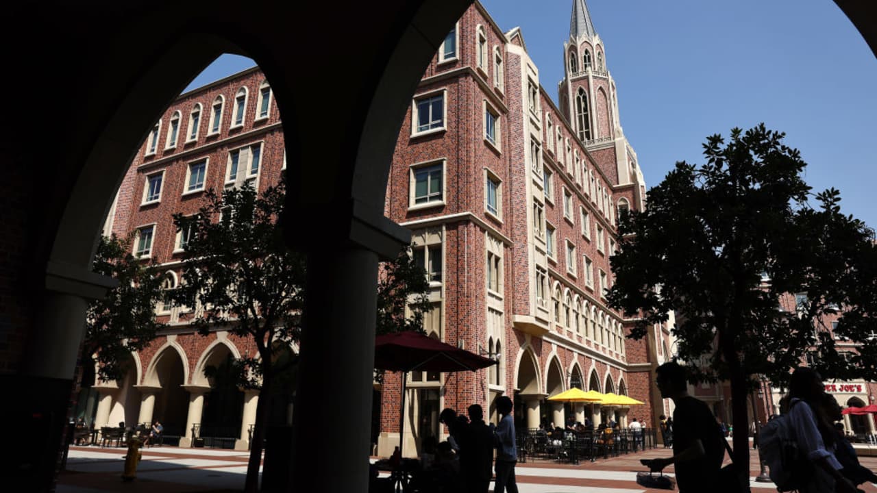 Más de 50 universidades privadas y públicas de EEUU investigadas por presunta discriminación racial