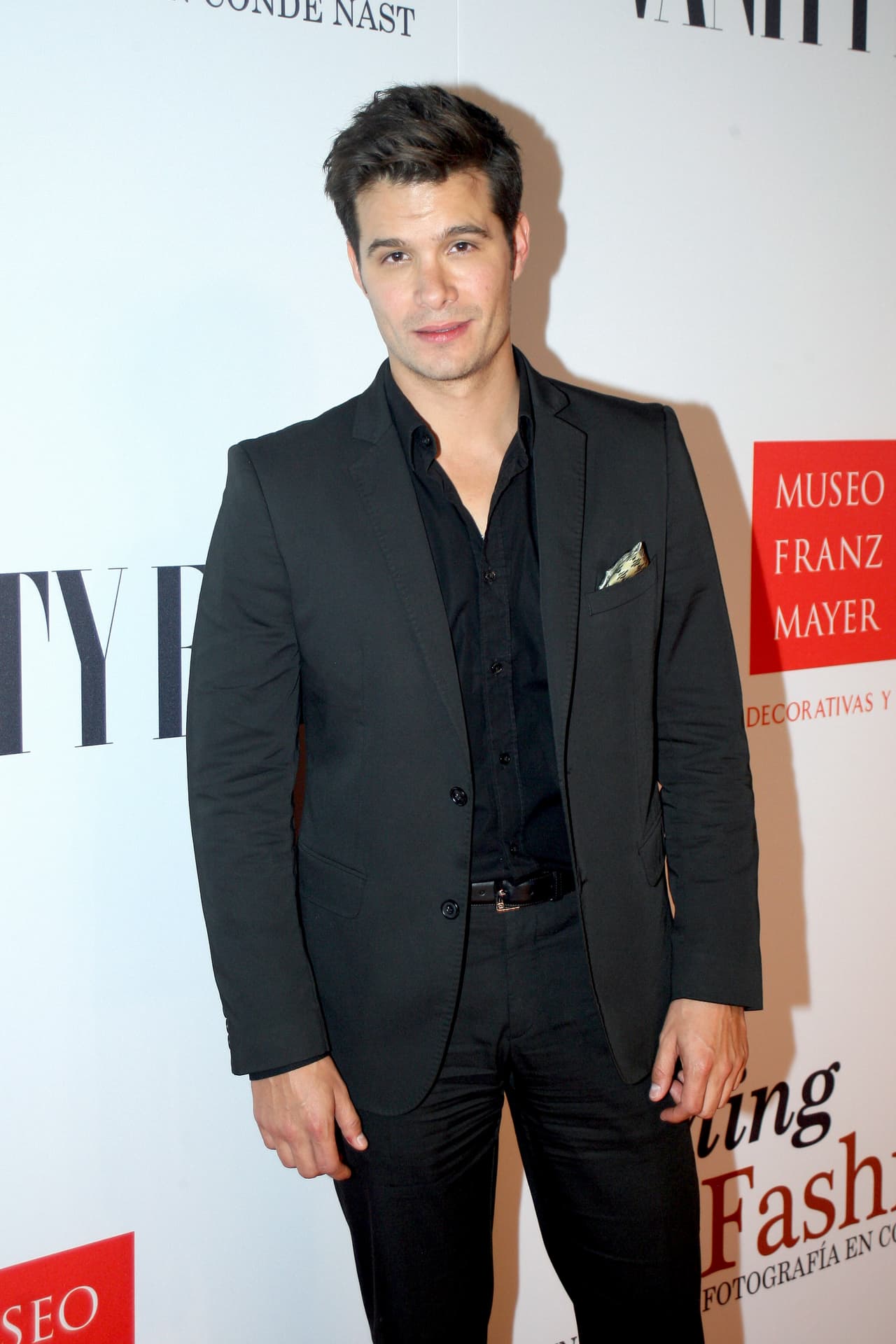 Brandon Peniche dijo que ahora que sus padres regresaron se siente 
<b>afortunado de no haberse involucrado</b>: "Yo al fin y al cabo ya tengo mi vida y yo estoy enfocado en otras cosas".