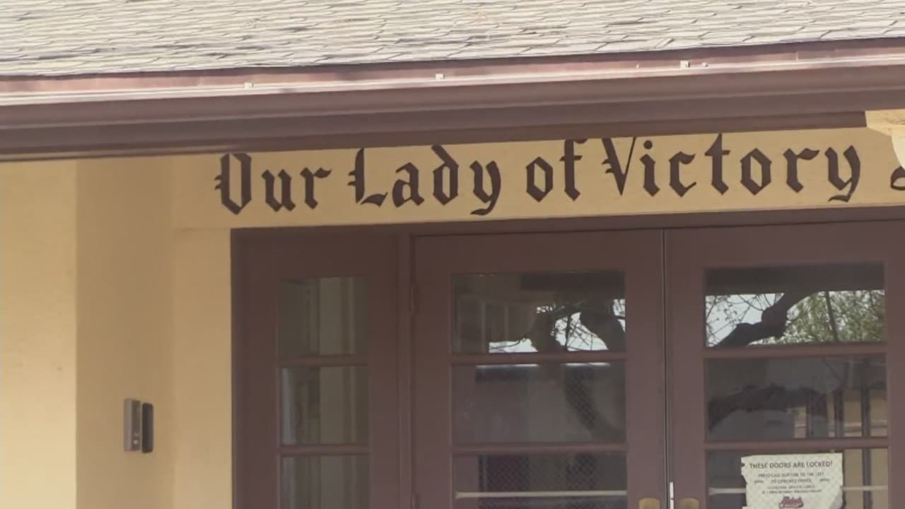 Escuela católica con 67 años de trayectoria cierra sus puertas por problemas económicos