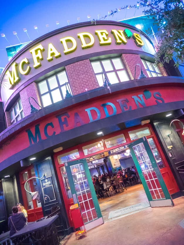 Los fans de los Cardenales andan en duelo luego que las Panteras vencieran a los Cardenales con un 49-15 , pero antes de este trágico final, festejaron por distintas partes del Valle para apoyar al equipo.